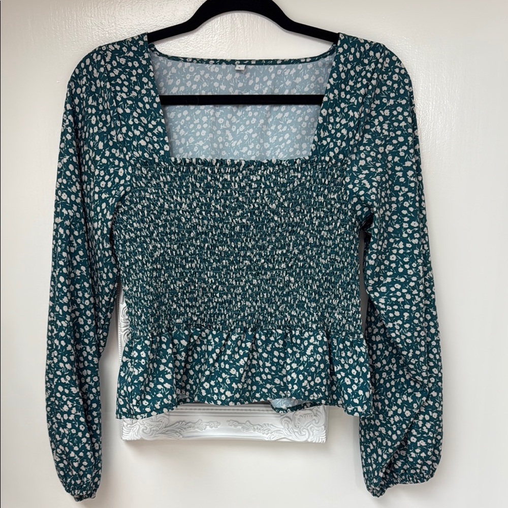 Green and White Puff Sleeve Smocked Peplum Blouse